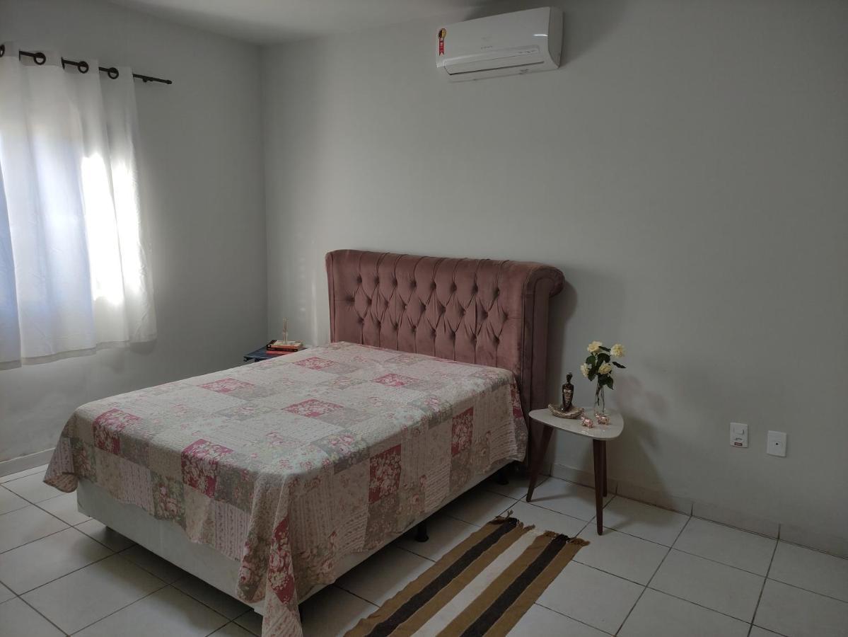 Casa Completa Com Piscina Em Bairro Nobre De Uberlandia Villa Esterno foto