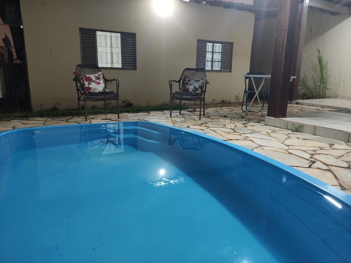 Casa Completa Com Piscina Em Bairro Nobre De Uberlandia Villa Esterno foto